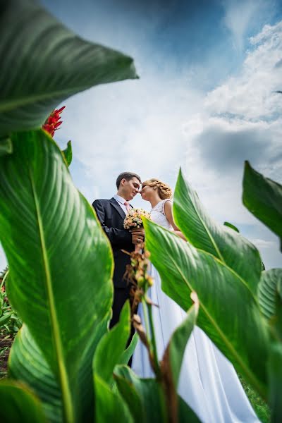 Wedding photographer Aleksandra Shishlakova (shishlakova). Photo of 28 March 2020