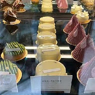 某某甜點 Quelques Pâtisseries