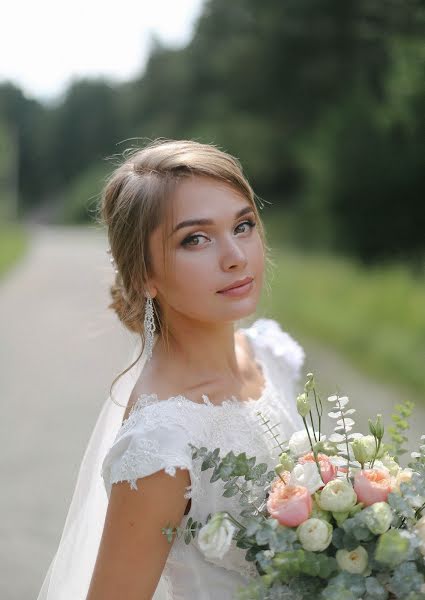 Hääkuvaaja Vlad Larvin (vladlarvin). Kuva otettu 1. syyskuuta 2017