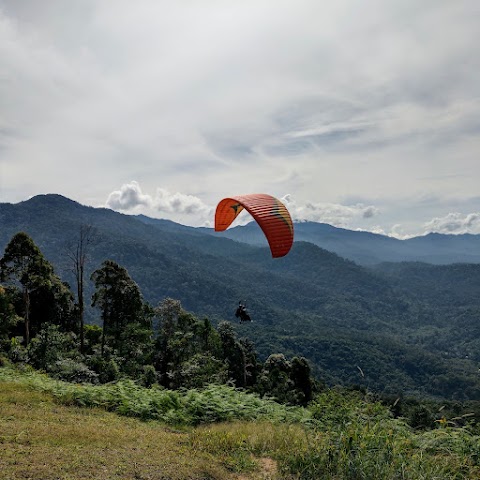 Bukit Batu Pahat Paragliding