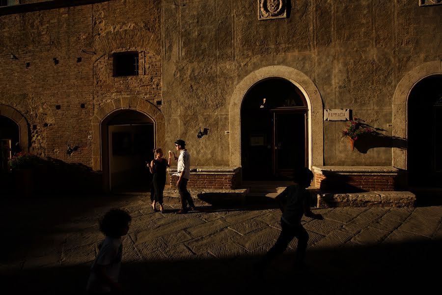 Fotografo di matrimoni Konstantin Koreshkov (kkoresh). Foto del 11 aprile 2022