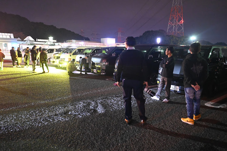 ハイエースバンのキャンピングカーショー・洒落屯車オフ会・ハイエースでお出かけ・車中泊に関するカスタム事例の投稿画像10枚目