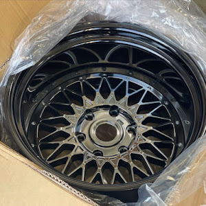 ハイエースバン TRH200V
