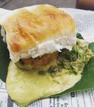 Gajanan Vada Pav photo 3