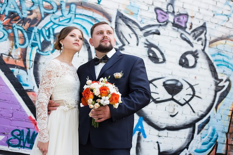 Fotógrafo de casamento Svyatoslav Bekhinov (sbekhinov). Foto de 7 de setembro 2015