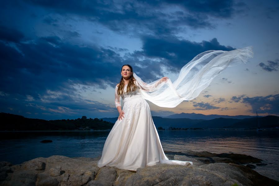 Photographe de mariage Ilias Koukouzelis (exposeme). Photo du 7 février 2019