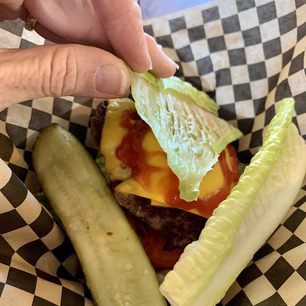 Growler burger w/ lettuce wrap