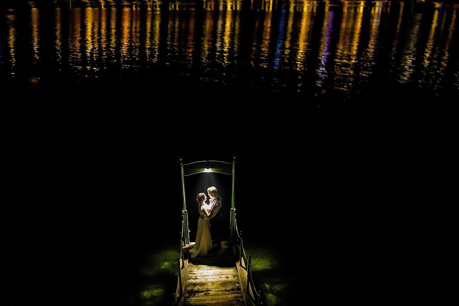 Fotógrafo de casamento Andrea Pitti (pitti). Foto de 24 de março 2018