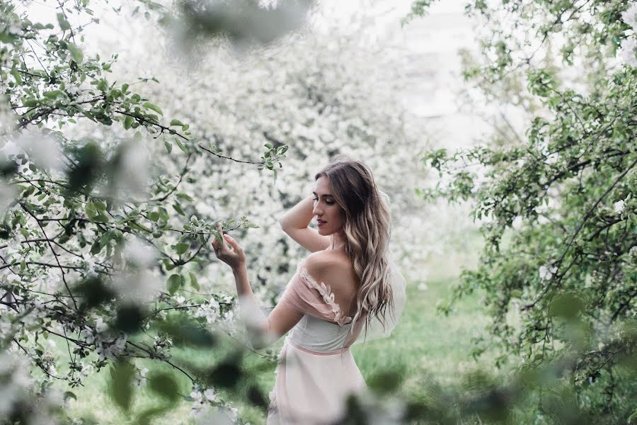 Fotógrafo de casamento Ekaterina Mikhaylenko (kelsi). Foto de 18 de junho 2020