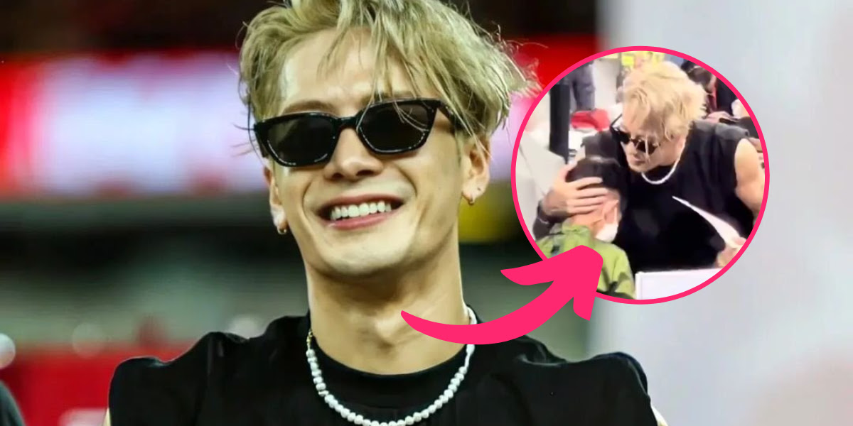 GOT7's Jackson Wang Doesn't Let The Rain Stop Him From Seeing Fans
