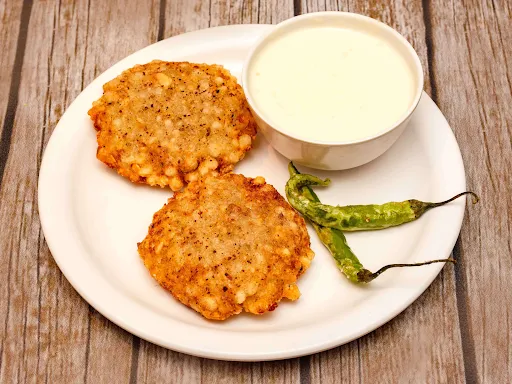 Sabudana Vada Plate