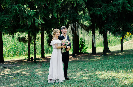 Wedding photographer Nadezhda Gributa (nadezhdaphoto). Photo of 9 August 2017