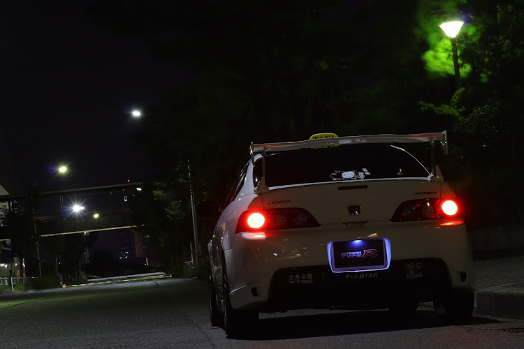 インテグラタイプRのHONDA・TAXI・チャン白TAXI・インテグラに関するカスタム事例の投稿画像3枚目