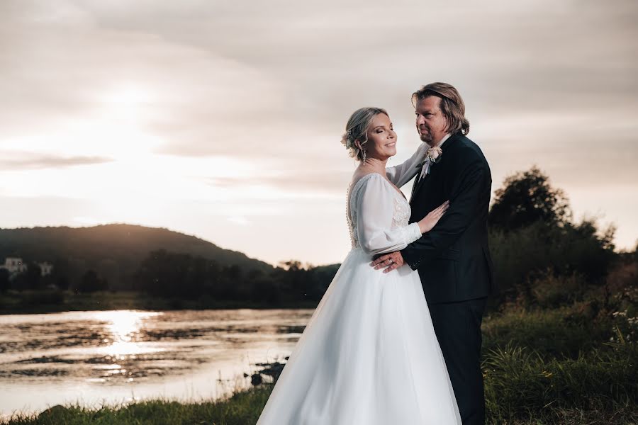 Fotógrafo de casamento Jiří Šára (jirisara). Foto de 21 de outubro 2020