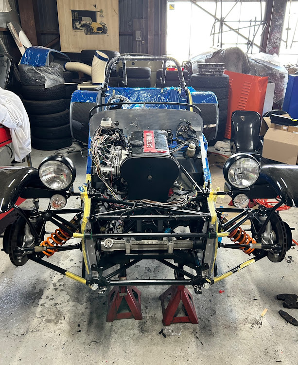 スーパーセブン HPC ヴォクスホールVX VXIのホイップパパさんが投稿したカスタム事例の投稿画像1枚目