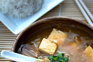 Vegan Hot and Sour Soup