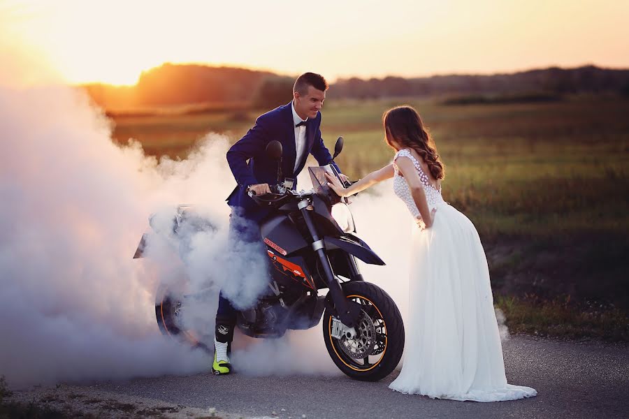 Photographe de mariage Sarolta Szokol (saroltaszokol). Photo du 26 mars 2019