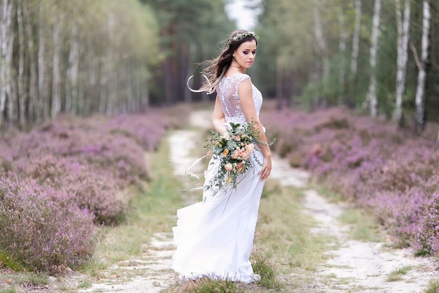 Fotógrafo de bodas Krzysia Kowerczuk (krfoto). Foto del 21 de enero 2018