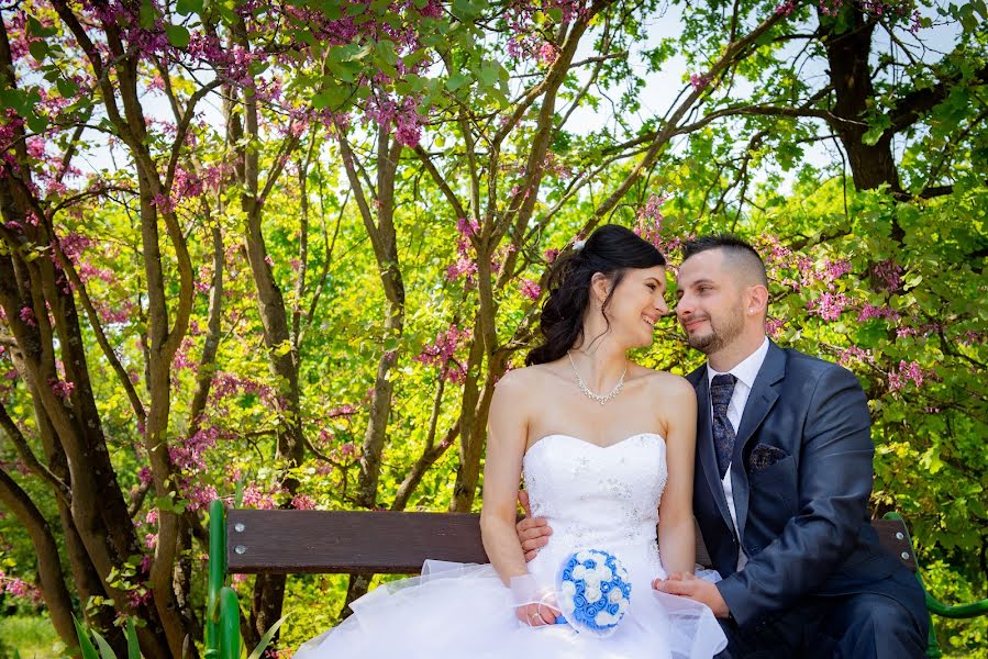 Fotografer pernikahan Timmer László (timmerfotostudio). Foto tanggal 15 Mei 2020