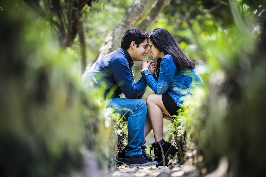 Photographe de mariage Randolph Vela (lumierecinema). Photo du 24 avril 2021