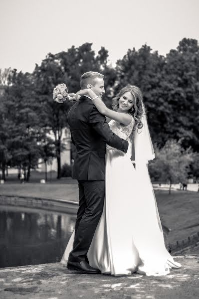 Fotógrafo de casamento Bogdan Gordeychuk (savedframe). Foto de 3 de março 2017