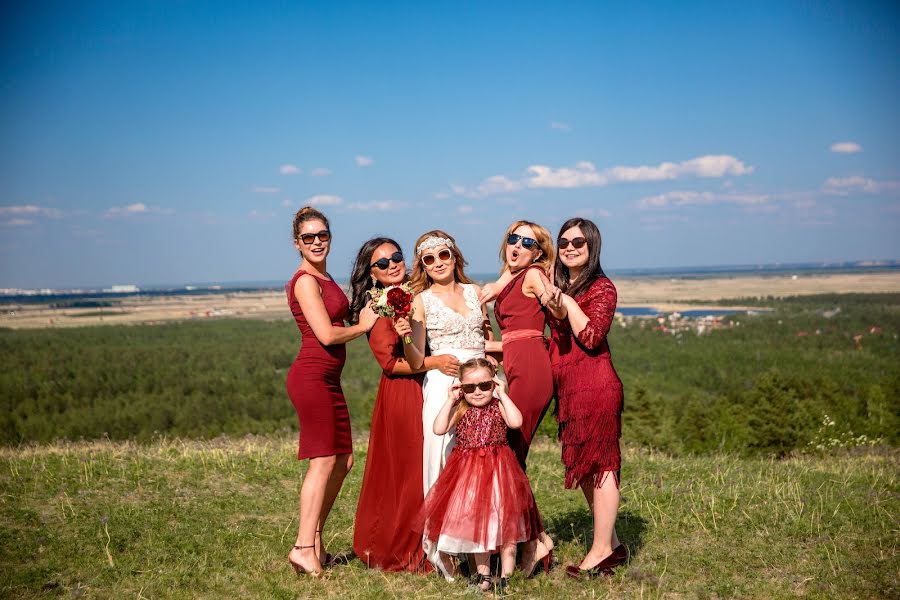 Fotógrafo de casamento Sergey Sharin (cerac888). Foto de 17 de junho 2016