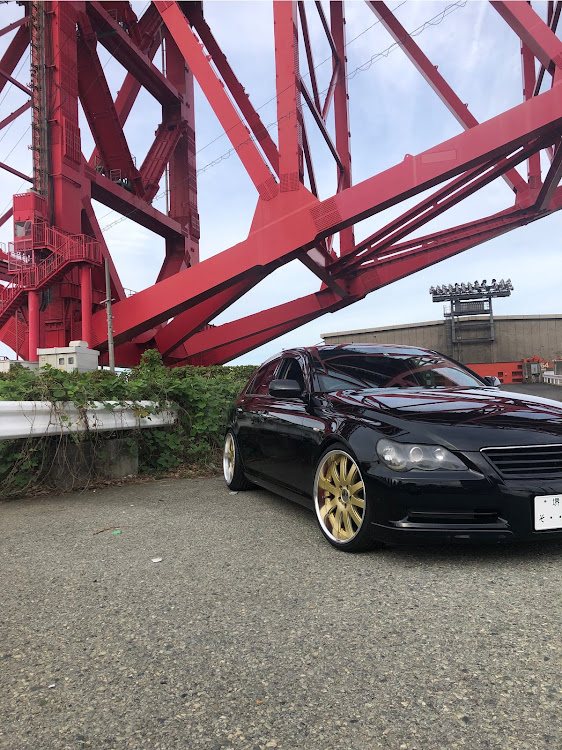 マークXの右斜め前写真展に関するカスタム事例の投稿画像1枚目