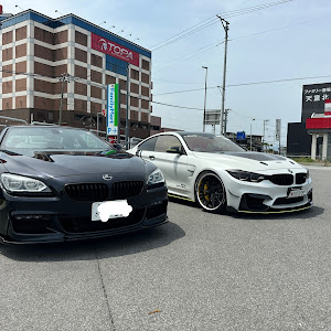 M4 クーペ F82