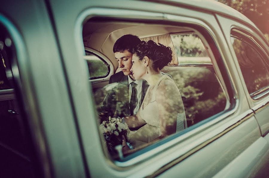 Wedding photographer Natalya Kosyanenko (kosyanenko). Photo of 18 June 2013