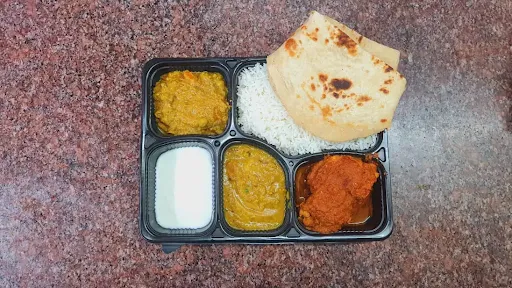 Special Chicken Thali