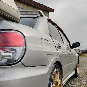 インプレッサ WRX STI