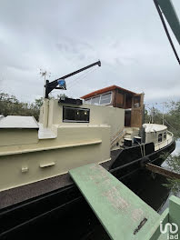 péniche à Arles (13)