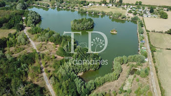 terrain à Cours-les-Barres (18)