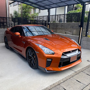 NISSAN GT-R R35