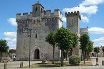 maison neuve à Courçon (17)