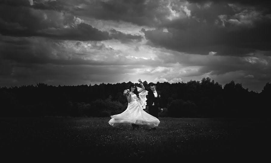 結婚式の写真家Aleksey Laguto (laguto)。2017 10月18日の写真