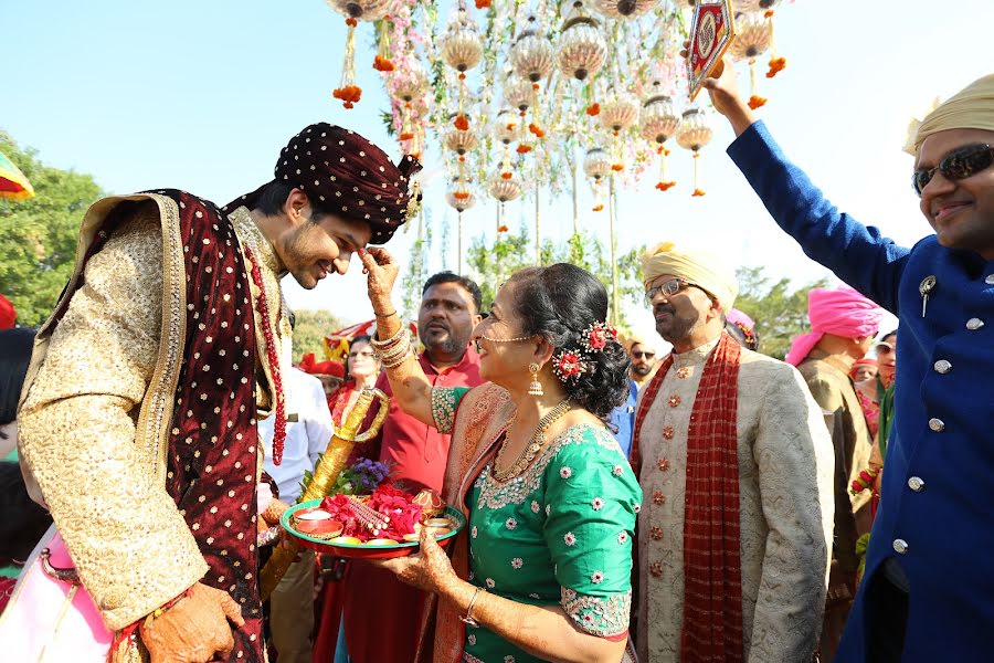 Fotografo di matrimoni Sangramsingh Aka Frank Chauhan (evolvermedia). Foto del 19 febbraio 2020