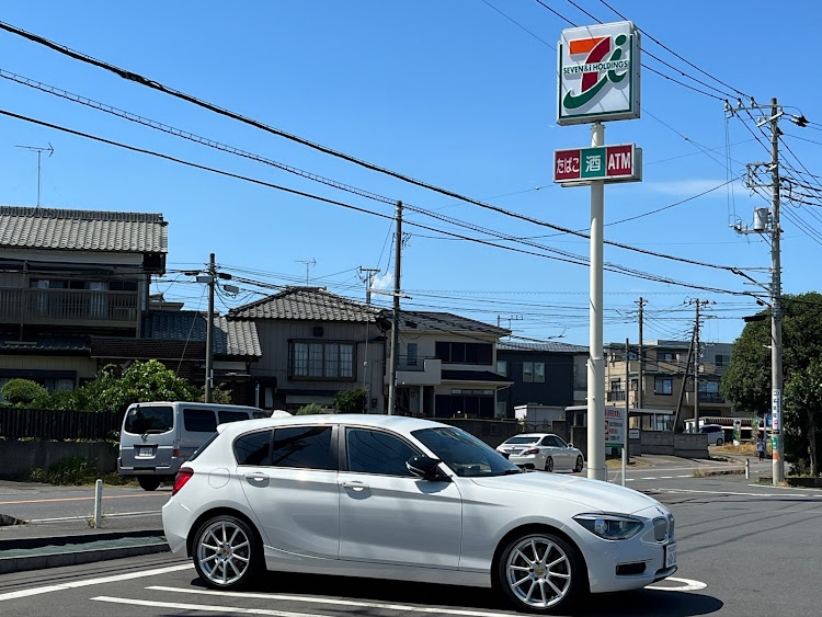 1シリーズ ハッチバックの水漏れから退院・猛暑見舞い申し上げます・8月もよろしくお願いします🙇‍♂️・いいね＆フォロー＆コメントありがとうございますに関するカスタム事例の投稿画像3枚目