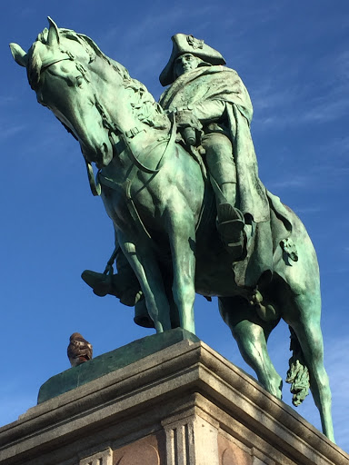 Valley Forge Monument