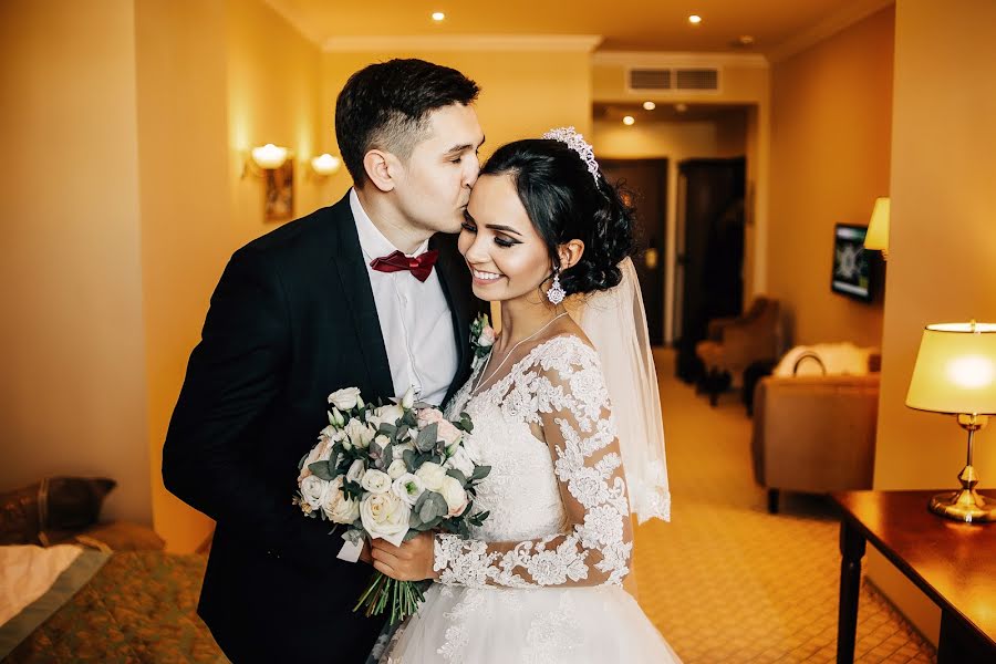 Wedding photographer Alfiya Khusainova (alfiya23). Photo of 22 March 2017