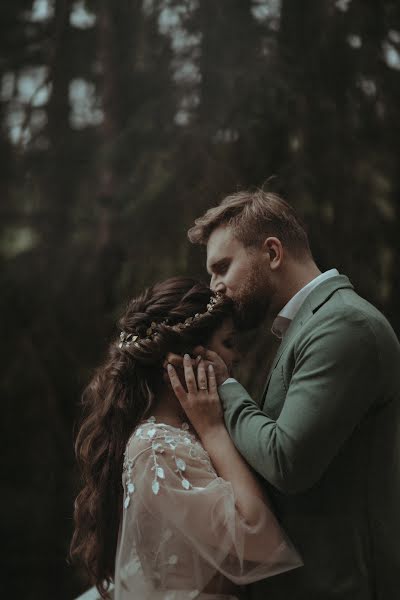 Fotografo di matrimoni Yana Mef (yanamef). Foto del 14 agosto 2019