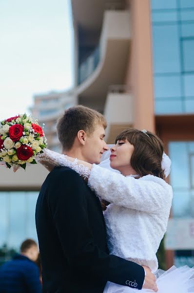 Kāzu fotogrāfs Elena Kuzina (ekcamera). Fotogrāfija: 2. maijs 2017