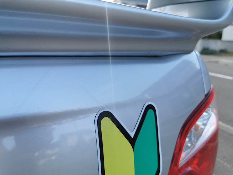 インプレッサ WRX STIのDIY塗装・錆び処理・ウイング下・定期清掃案件・ちょっとブツ入りwに関するカスタム事例の投稿画像4枚目