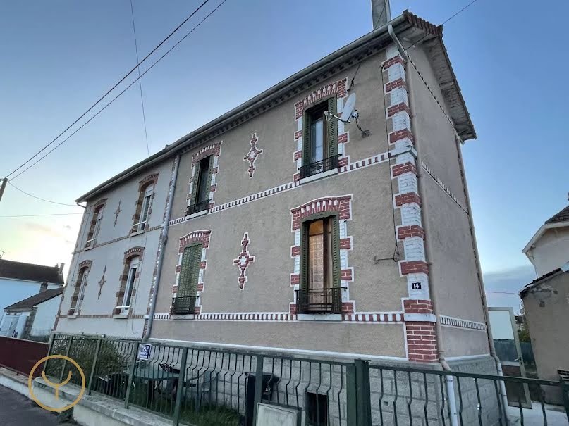 Vente maison 4 pièces 57 m² à Romilly-sur-Seine (10100), 79 000 €