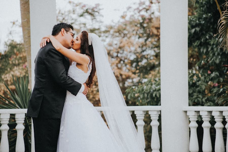 Fotógrafo de casamento Thiago Nascimento (studionasciment). Foto de 2 de março 2017