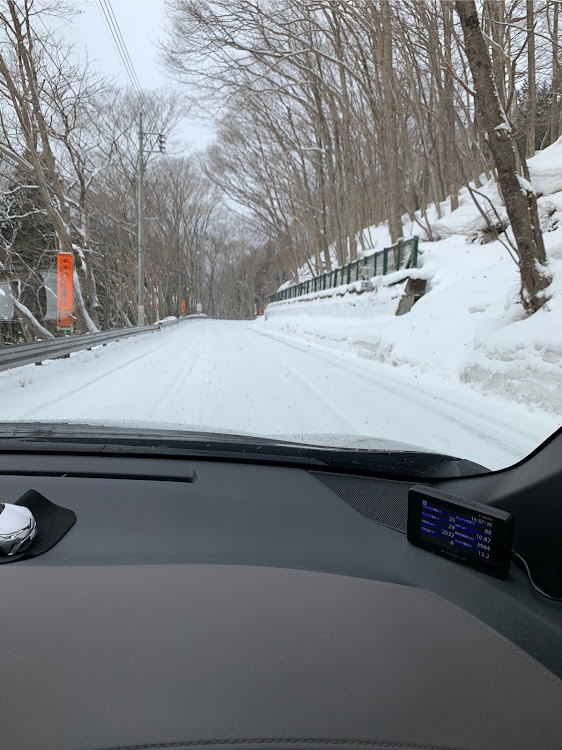 C-HRのC-HR・スタッドレス・VRX・SE10・雪と愛車に関するカスタム事例の投稿画像3枚目