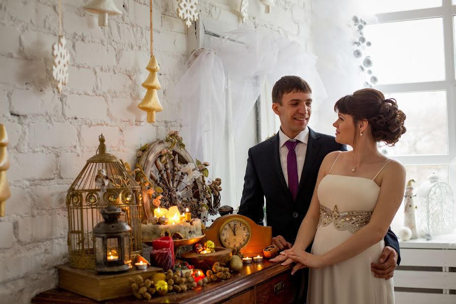 Jurufoto perkahwinan Aleksey Kim (offlaw). Foto pada 13 Ogos 2015