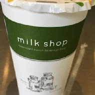 迷客夏 Milk Shop(中原大學店)