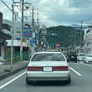 クラウンセダン JZS151