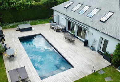 House with pool and terrace 4